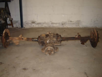 Grupo trasero de Mercedes Benz 220 w187